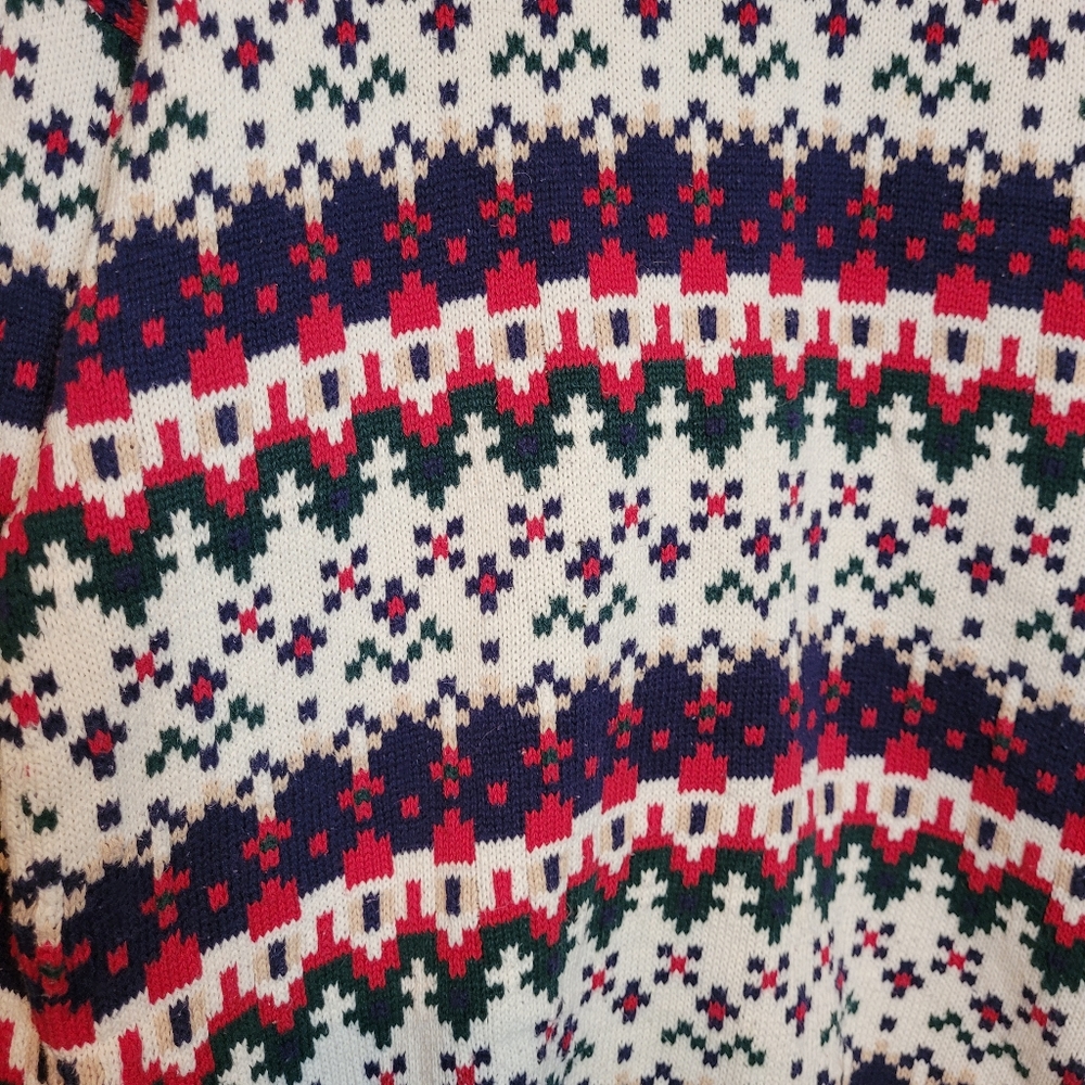 Northern Reflections Men’s Christmas Sweater - Picture 6 of 10